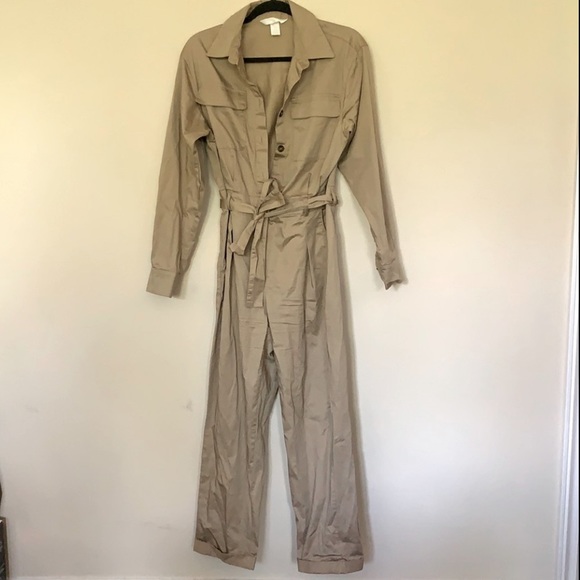 H&M Sand Coloured Jumpsuit - US 6 - Picture 3 of 6